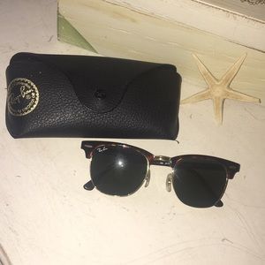 Ray Bans w/ case, barely worn